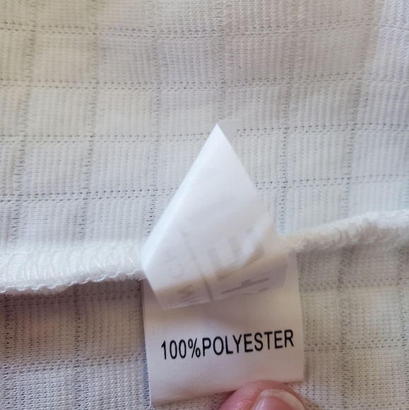 Pure white adorable waffle knit top - Picture 12 of 13